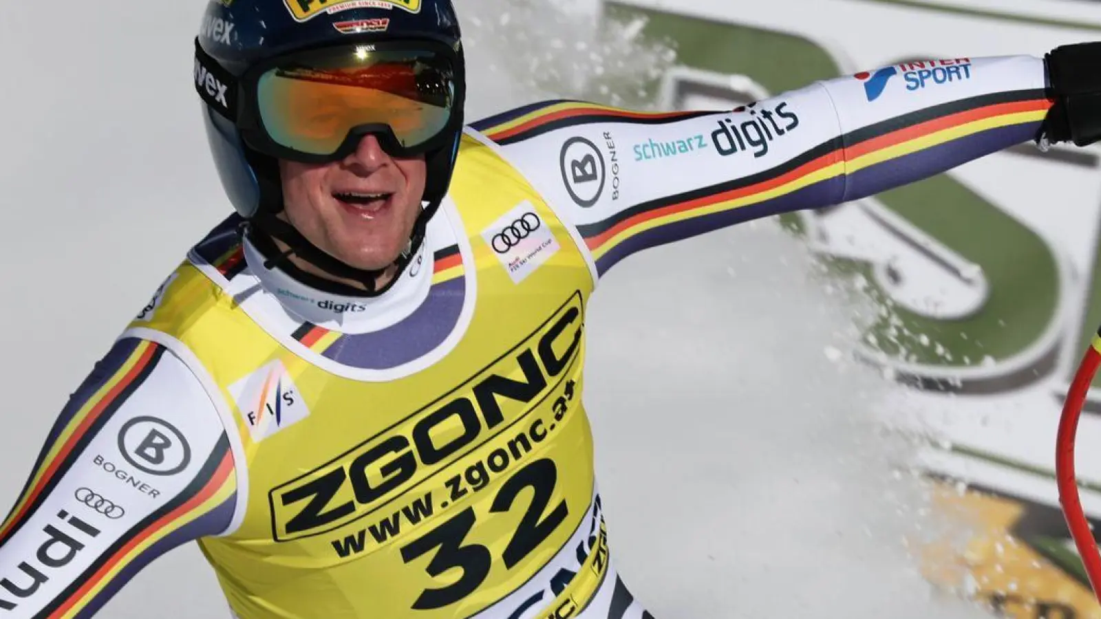 Simon Jocher sorgte in Livigno für eine deutsche Überraschung. (Foto: Marco Trovati/AP/dpa)