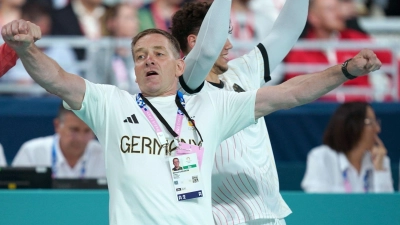 Alfred Gislason plant sein Karriereende als Handball-Bundestrainer nach der WM 2027.  (Foto: Marcus BrandtŽ/dpa)