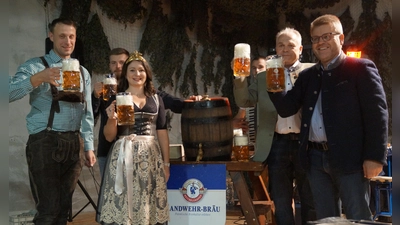 Für beste Stimmung ist im schönen Adelshofen wieder gesorgt. (Foto: Bayern Fanclub Adelshofen )