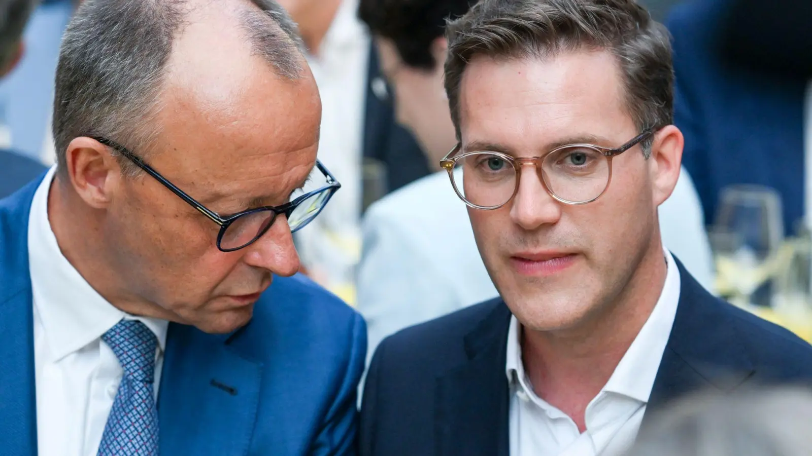 Für Merz und Hagel dürfte die Wahl in Baden-Württemberg eine Enttäuschung sein.  (Foto: Jens Kalaene/dpa)