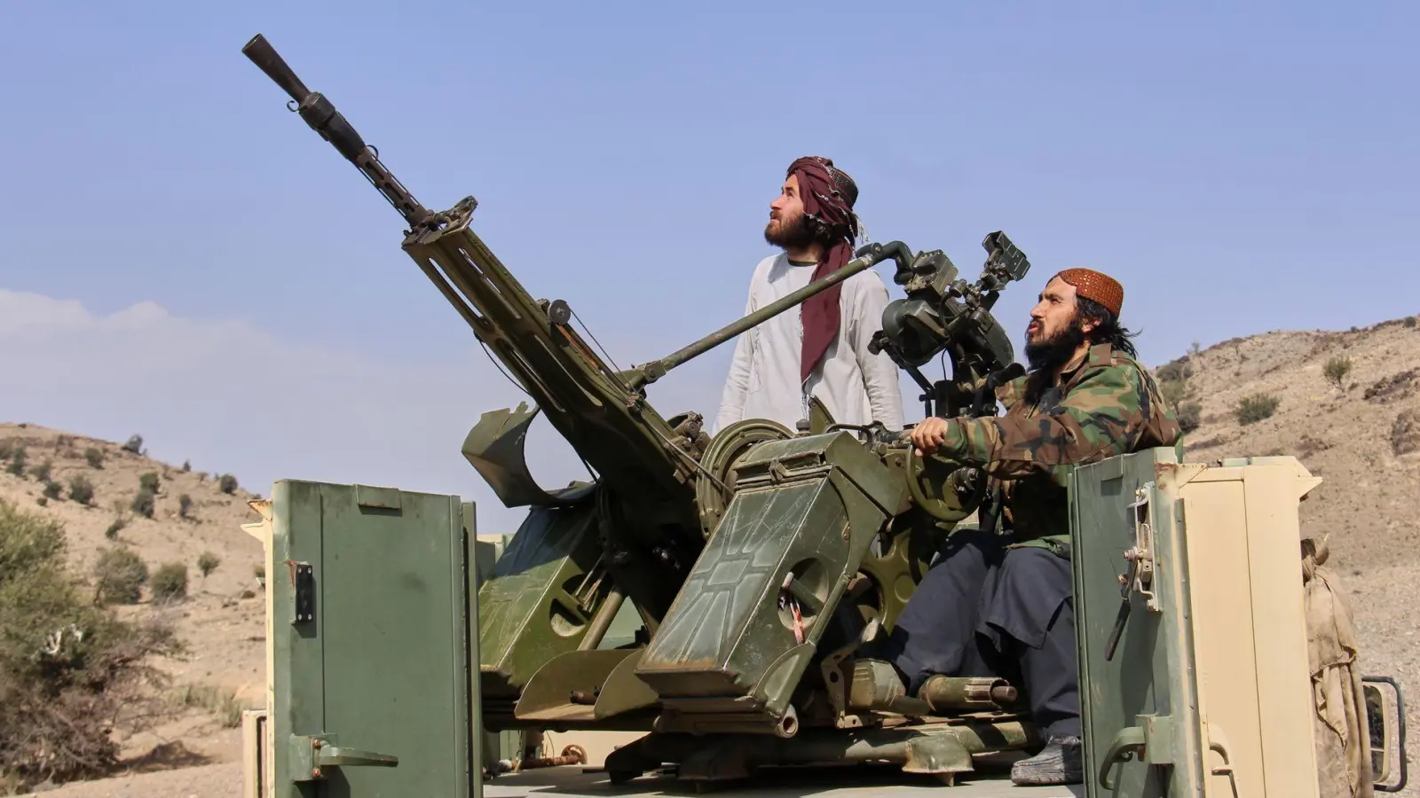 Die EU ruft beide Seiten zur Besonnenheit auf. (Foto: Saifullah Zahir/AP/dpa)