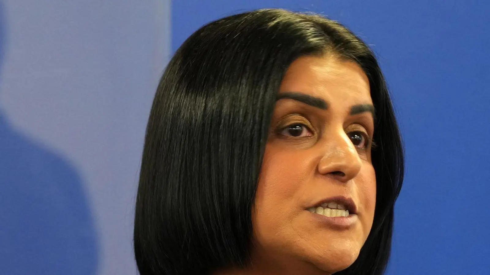 Der britischen Innenministerin Shabana Mahmood zufolge soll das Polizeiverhalten im Fall des erstochenen 18-Jährigen in Southampton innerhalb von drei Monaten untersucht werden. (Archivfoto) (Foto: Carlos Jasso/PA Wire/dpa)