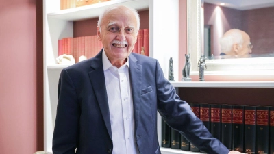 Für Zukunftsforscher Horst Opaschowski hat der Rückgang des Reisens per Anhalter mit einem fehlenden Sicherheitsgefühl zu tun. (Archivbild) (Foto: Christian Charisius/dpa)