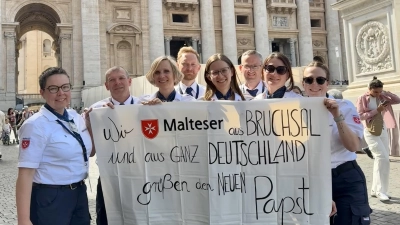 Die frühere Ansbacherin Barbara Wagner (Dritte von links) war mit den Maltesern aus Bruchsal im Einsatz in Rom. (Foto: Paulina Bacher)