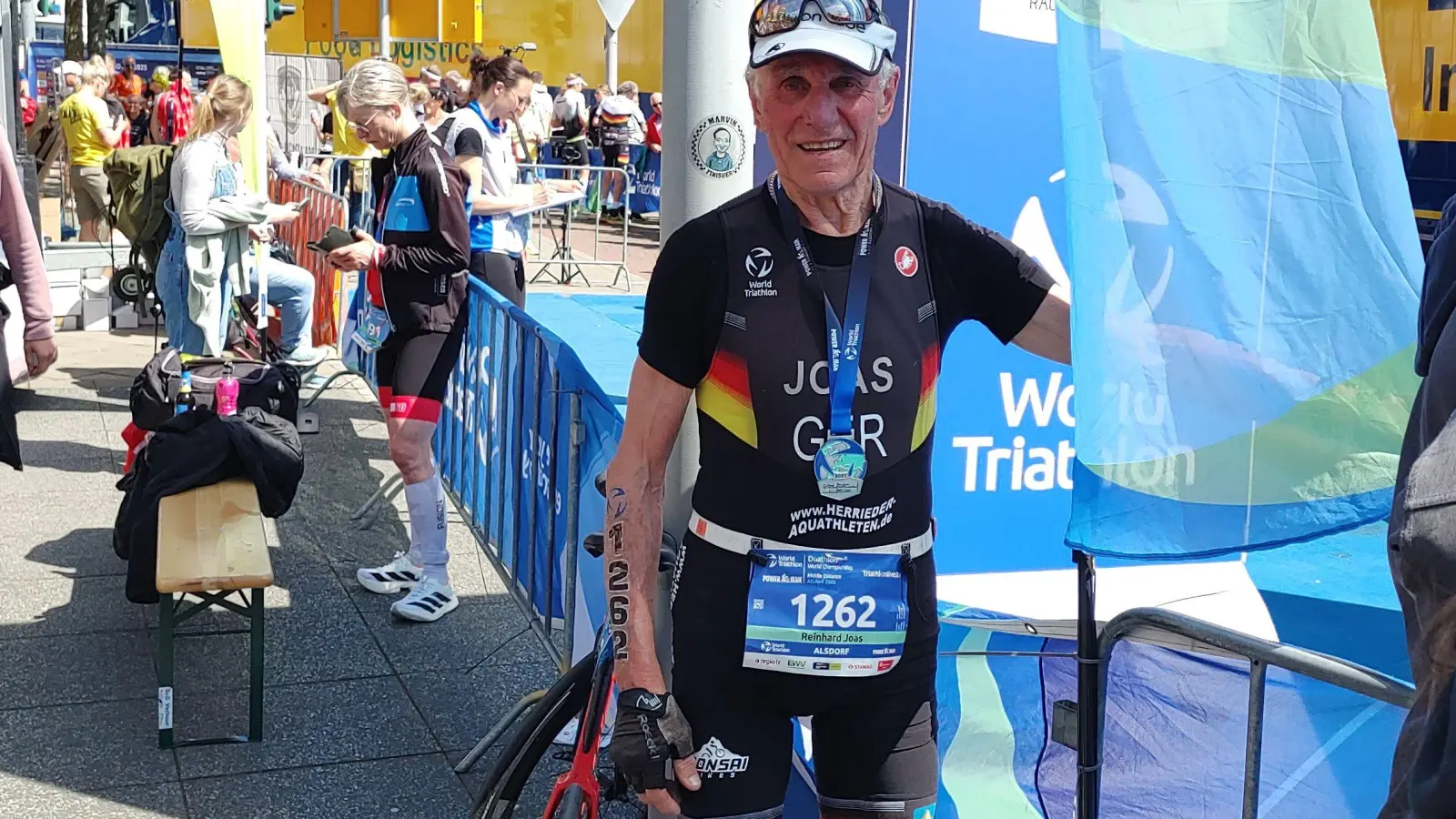 Weltmeister und Deutscher Meister in einem Aufmarsch: Reinhard Joas von den Herrieder Aquathleten. (Foto: Ida Widtmann)