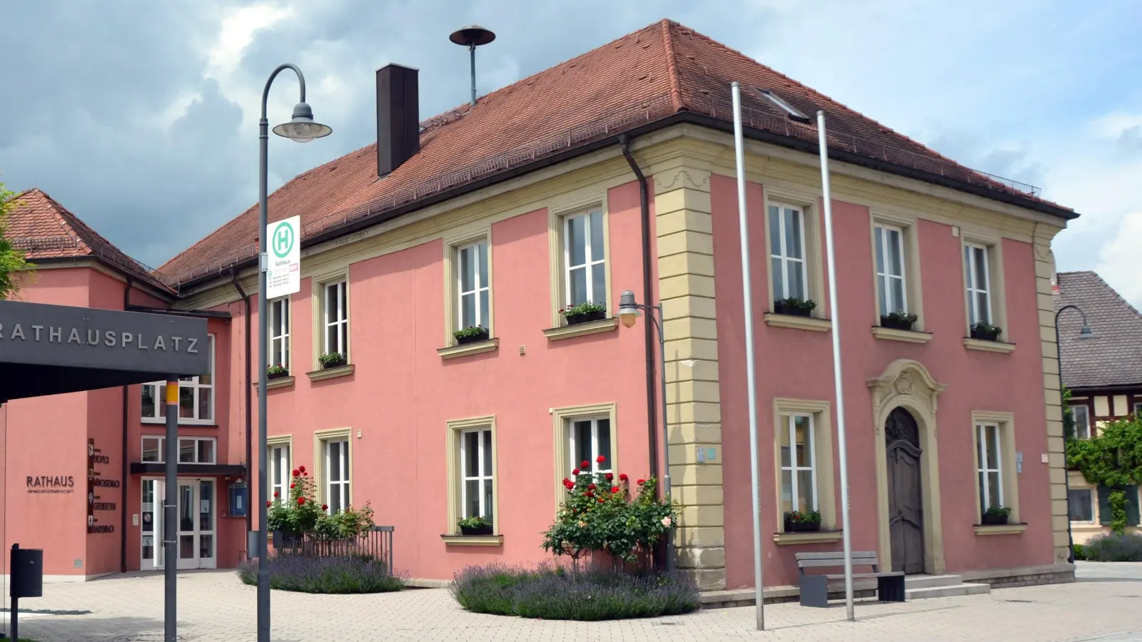 Die beteiligten Firmen empfehlen sich und freuen sich auf Ihren Besuch in der liebens- und lebenswerten Gemeinde Diespeck!  (Foto: Gudrun Schwarz-Köhler)