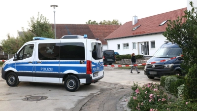 Bei einer unangekündigten Waffenkontrolle sind zwei Behördenmitarbeiter getötet worden. (Archivbild) (Foto: Daniel Löb/dpa)
