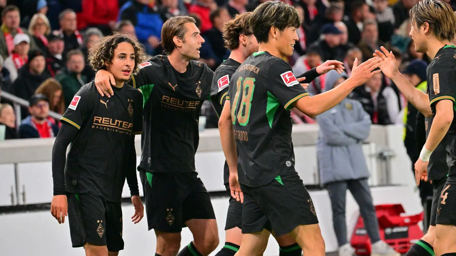 Gladbach gelingt in Stuttgart der ersehnte erste Saisonsieg. (Foto: Jan-Philipp Strobel/dpa)