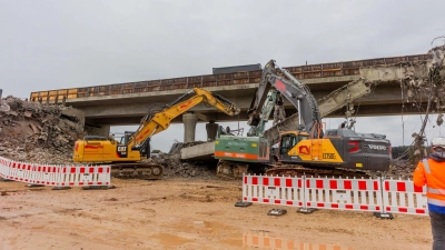 Ein Baggerfahrer starb bei einem Betriebsunfall an der A6 bei Lichtenau. (Foto: Evi Lemberger)