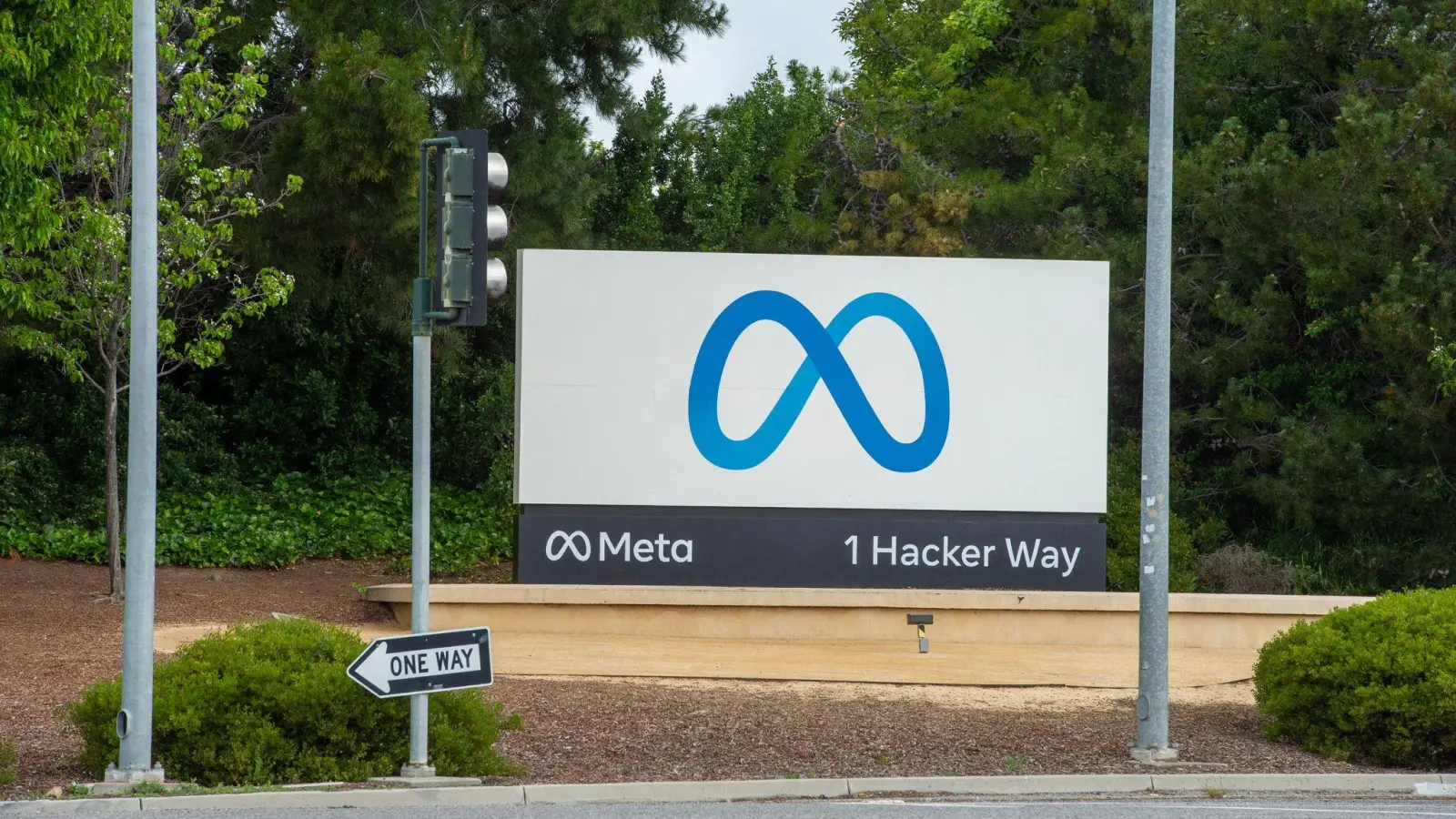 Nutzer konnten zumindest einen Teil von Metas 3D-Welt Horizon verteidigen. (Archivbild) (Foto: Andrej Sokolow/dpa)