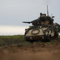 Rund 3.000 Kräfte haben bei der Militärübung „Combined Resolve 27-01“ der US-Army auf der Hohenfels Training Area teilgenommen. (Foto: Felix Kirberg/dpa)