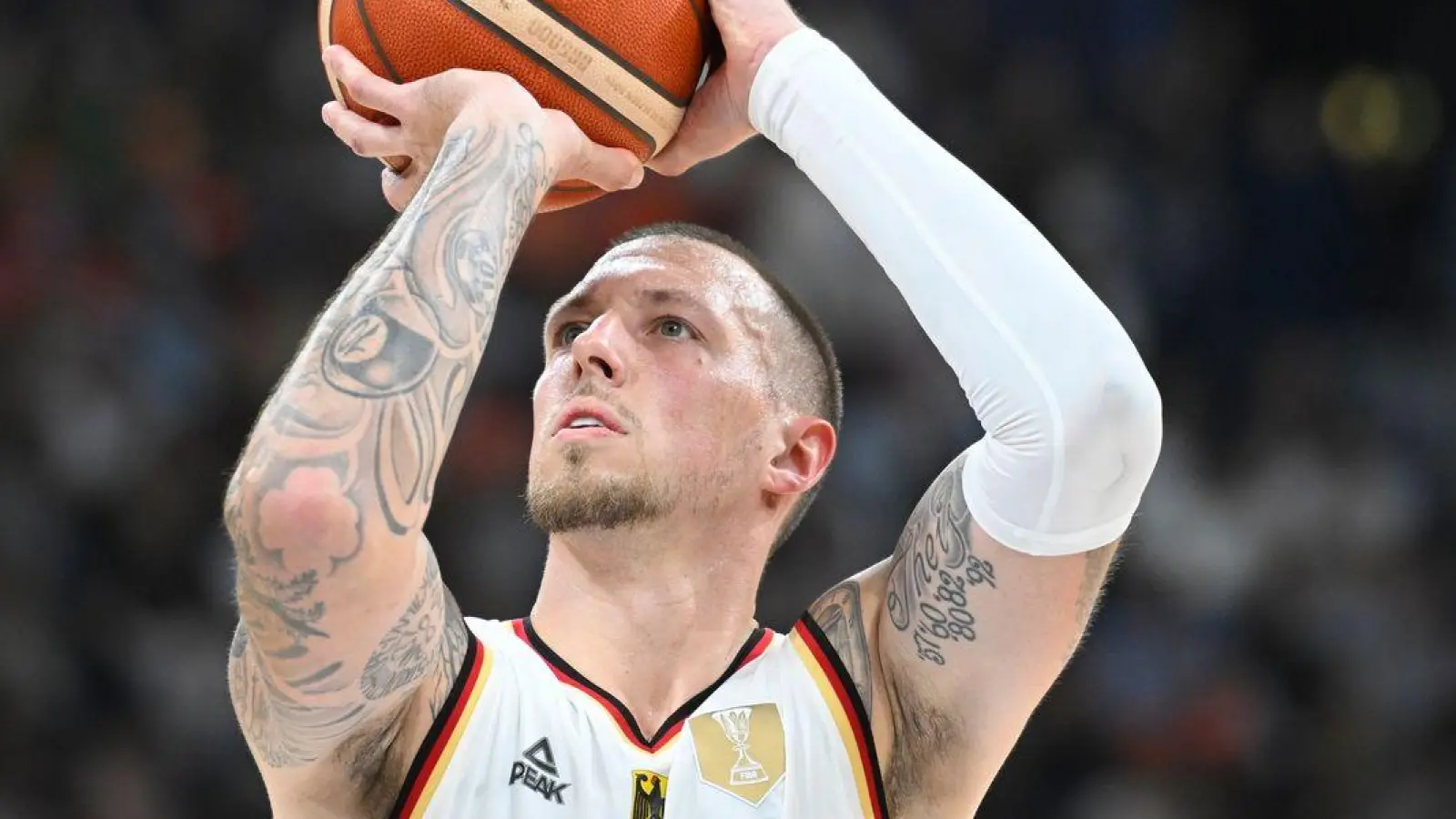 Soll die Basketballer in Bamberg verstärken: Daniel Theis. (Archivbild) (Foto: Gregor Fischer/dpa)