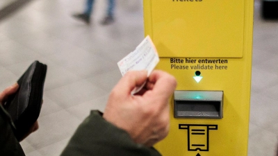 Die Ampel-Regierung hatte sich vorgenommen, die sogenannte Beförderungserschleichung zu entkriminalisieren. Am Ende wurde das Vorhaben aber nicht umgesetzt. (Symbolbild) (Foto: Carsten Koall/dpa)