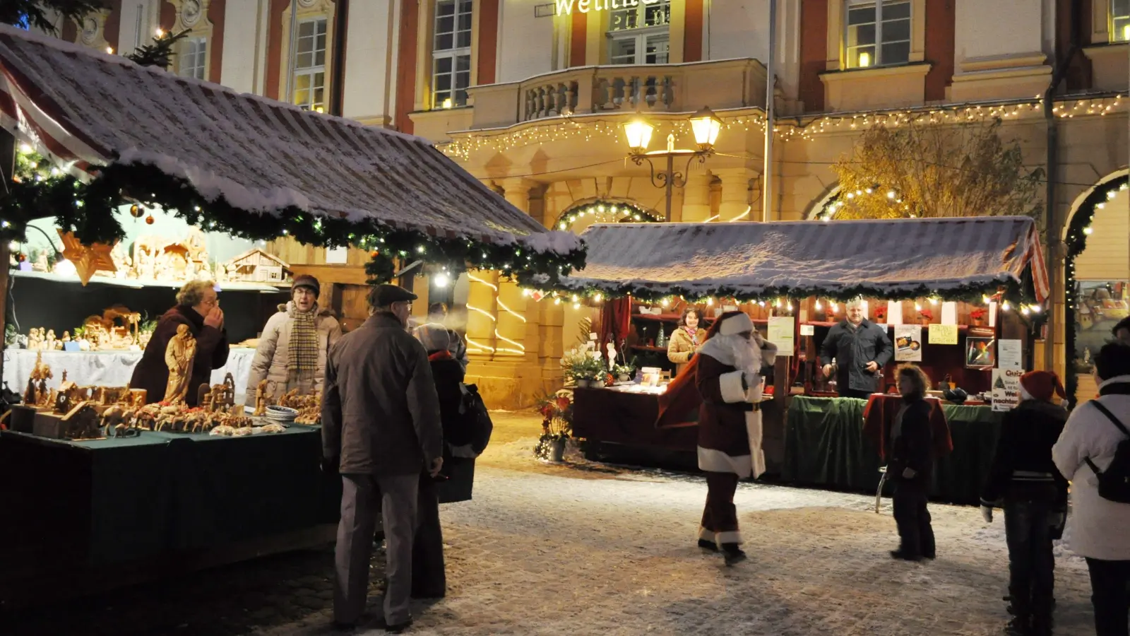 Der Bad Windsheimer Weihnachtsmarkt soll heuer umgestaltet werden. Doch längst nicht allen gefällt das. (Archivbild: Hans-Bernd Glanz)