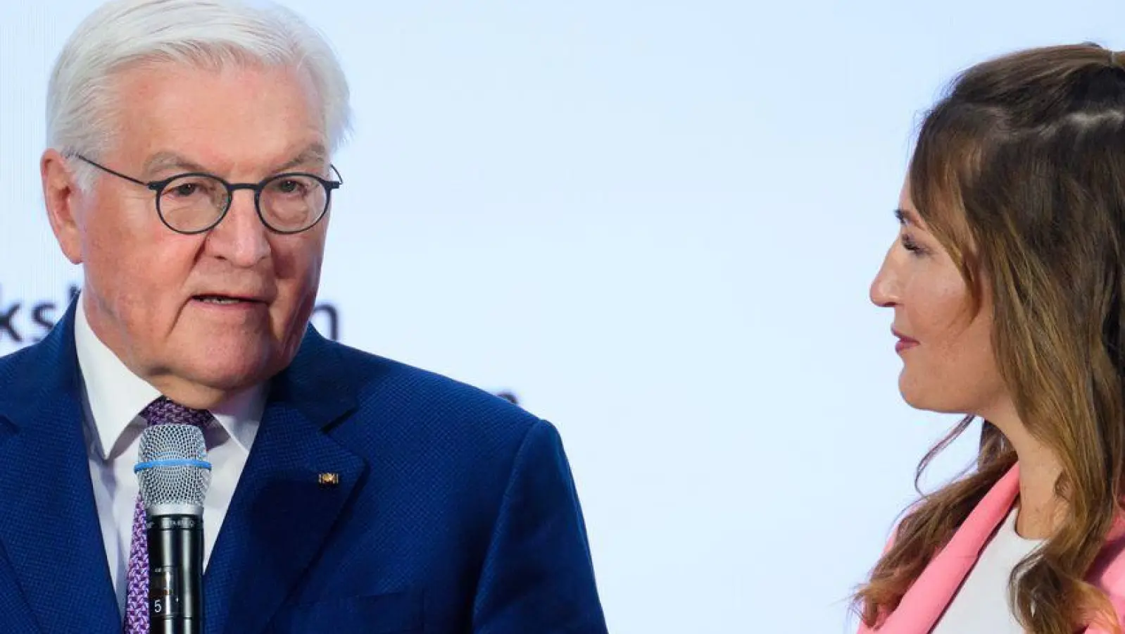 Bundespräsident Steinmeier reist zur Eröffnung der Olympischen Winterspiele. (Foto: Bernd von Jutrczenka/dpa)