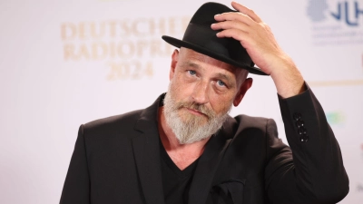 Torsten Sträter nennt Grund für abesagte Auftritte: Er hat eine Tumorerkrankung. (Archivbild) (Foto: Christian Charisius/dpa)