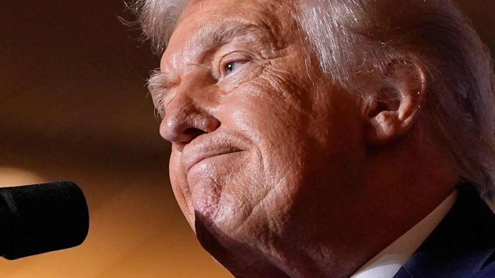 Trump spricht von geplantem Treffen mit Selenskyj und den Europäern (Foto: Alex Brandon/AP/dpa)