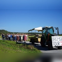 Bei der geführten Wanderung „Bremsergäste on Tour“ präsentiert Weinprinzessin Alisa I. am Sonntag ab 14 Uhr die einzelnen Herbstgenuss-Stationen. (Foto: Jonas Gümpelein)