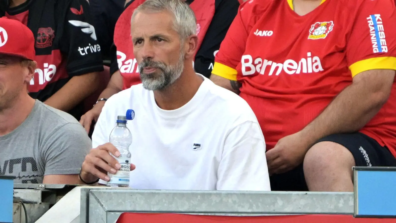 Der emotionale Leipziger Coach Marco Rose sah die Gelb-Rote Karte. (Foto: Federico Gambarini/dpa)