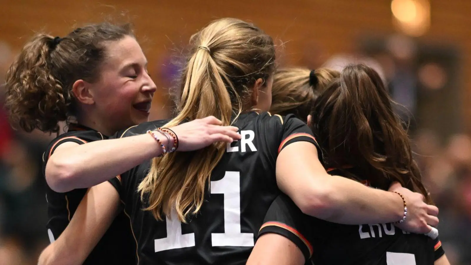 Die deutschen Hockey-Frauen stehen im Finale der Hallen-EM. (Foto: Sebastian Christoph Gollnow/dpa)