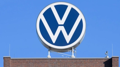 VW leidet unter Absatzschwund in den USA und China. (Symbolbild) (Foto: Julian Stratenschulte/dpa)