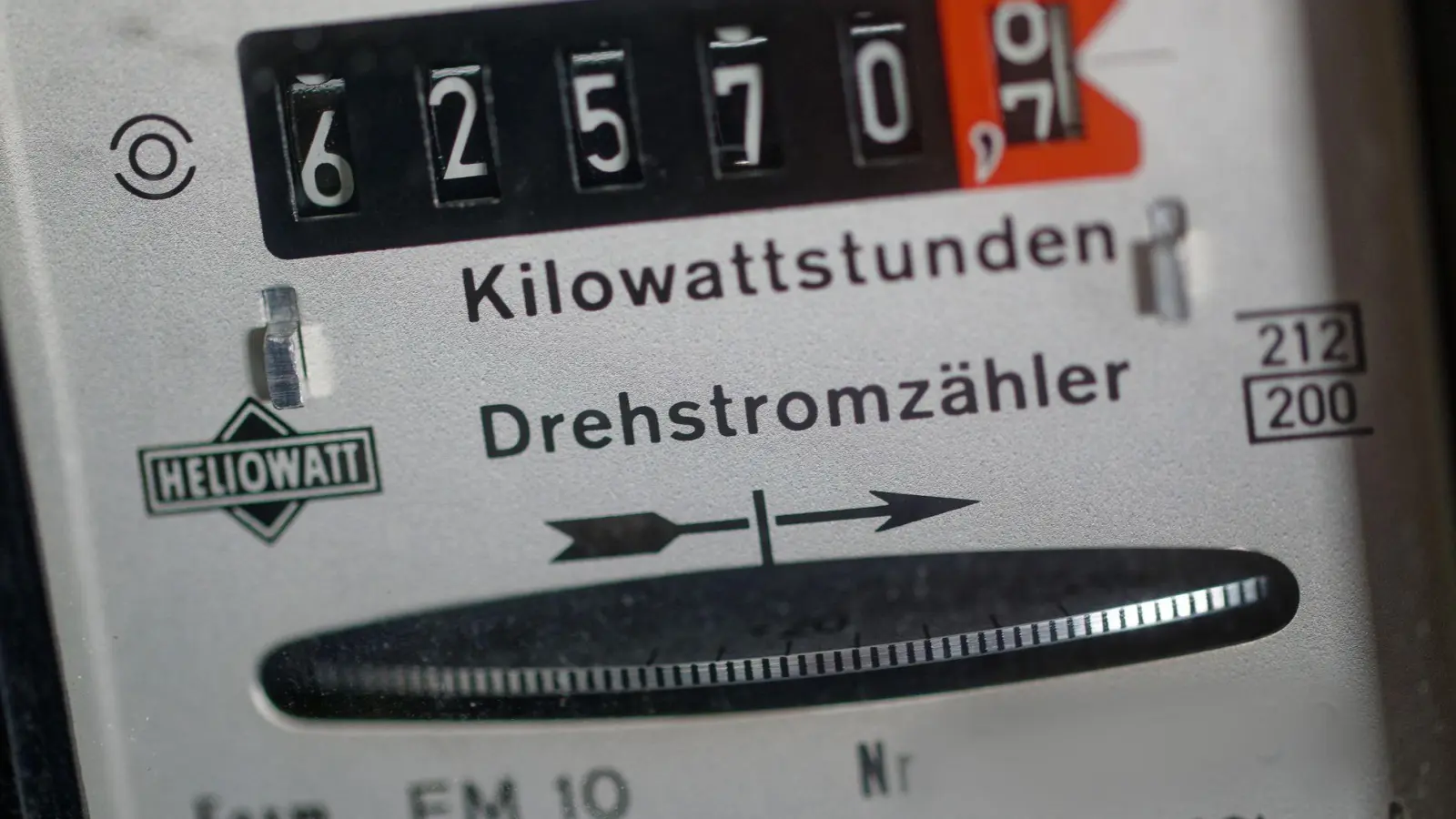 Die Strom- und Gaspreise sind im Januar für Neukunden gesunken, hat die Bundesnetzagentur berechnet. (Symbolbild) (Foto: Henning Kaiser/dpa)