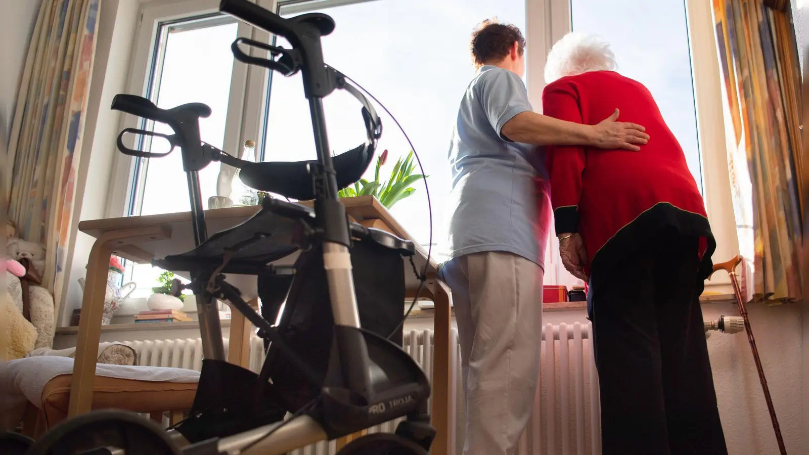 Das Wohngeld ist ein Zuschuss zur Miete, auf den auch Heimbewohnerinnen und -bewohner unter bestimmten Bedingungen Anspruch haben.  (Foto: Tom Weller/dpa/dpa-tmn)