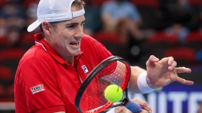 Gewann beim ATC Cup das Einzel und im Doppel: John Isner vom Team USA. (Foto: David Gray/AAP/dpa)