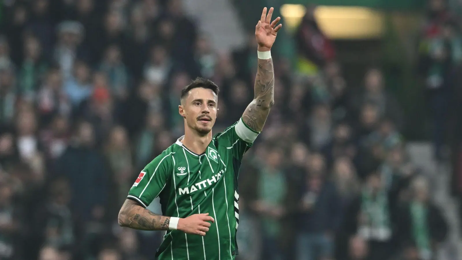 Marco Friedl brachte Werder per Kopf in Führung. (Foto: Carmen Jaspersen/dpa)