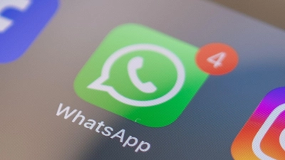 Profil‑Infos bei WhatsApp lassen sich nun mit Emojis und Text aufpeppen – die Funktion wird schrittweise ausgerollt. (Foto: Nico Tapia/dpa-tmn)