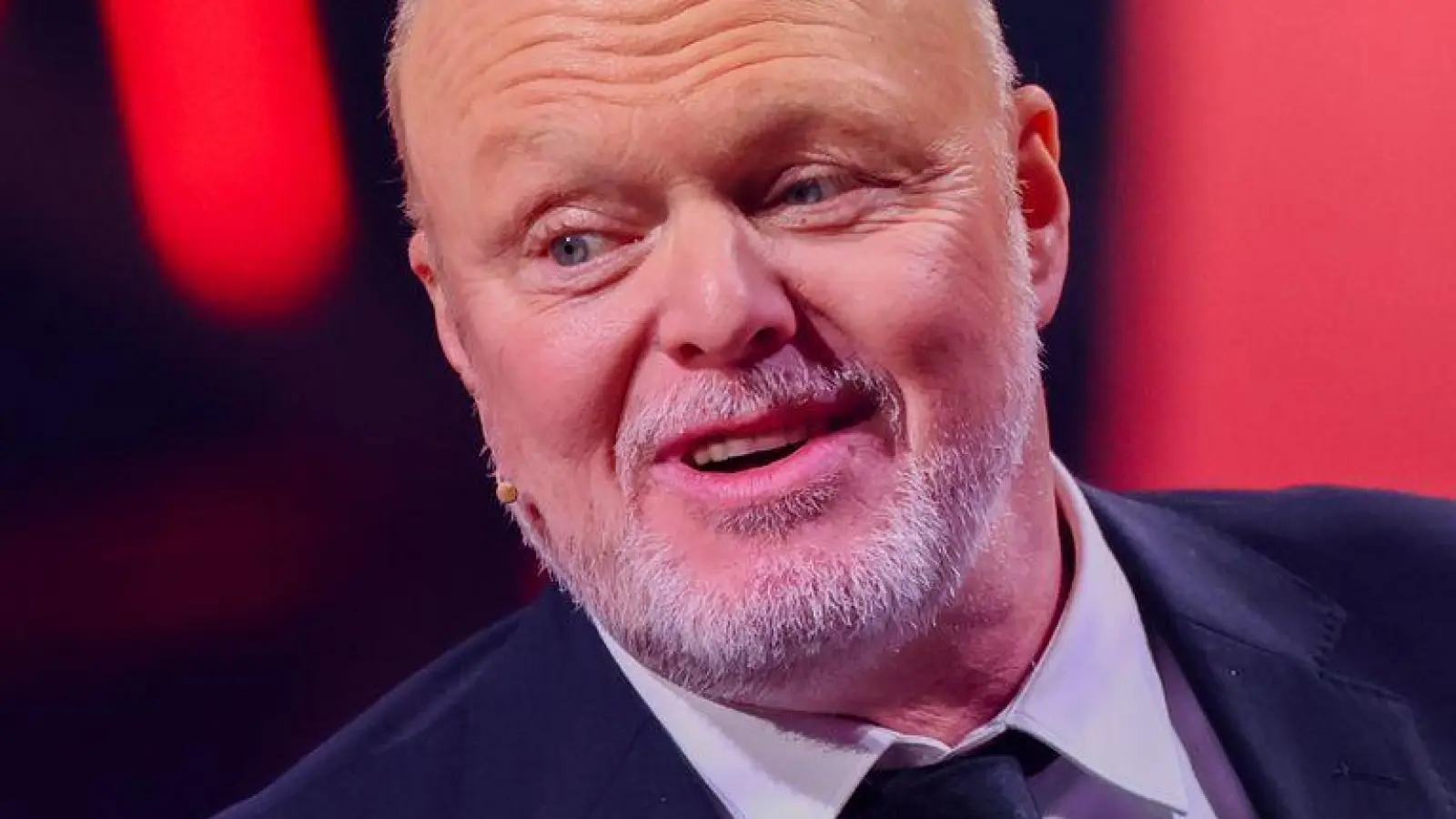 Zusammen mit Barbara Schöneberger übernimmt Entertainer Stefan Raab eine neue Samstagabend-Show. (Archivbild) (Foto: Rolf Vennenbernd/dpa)