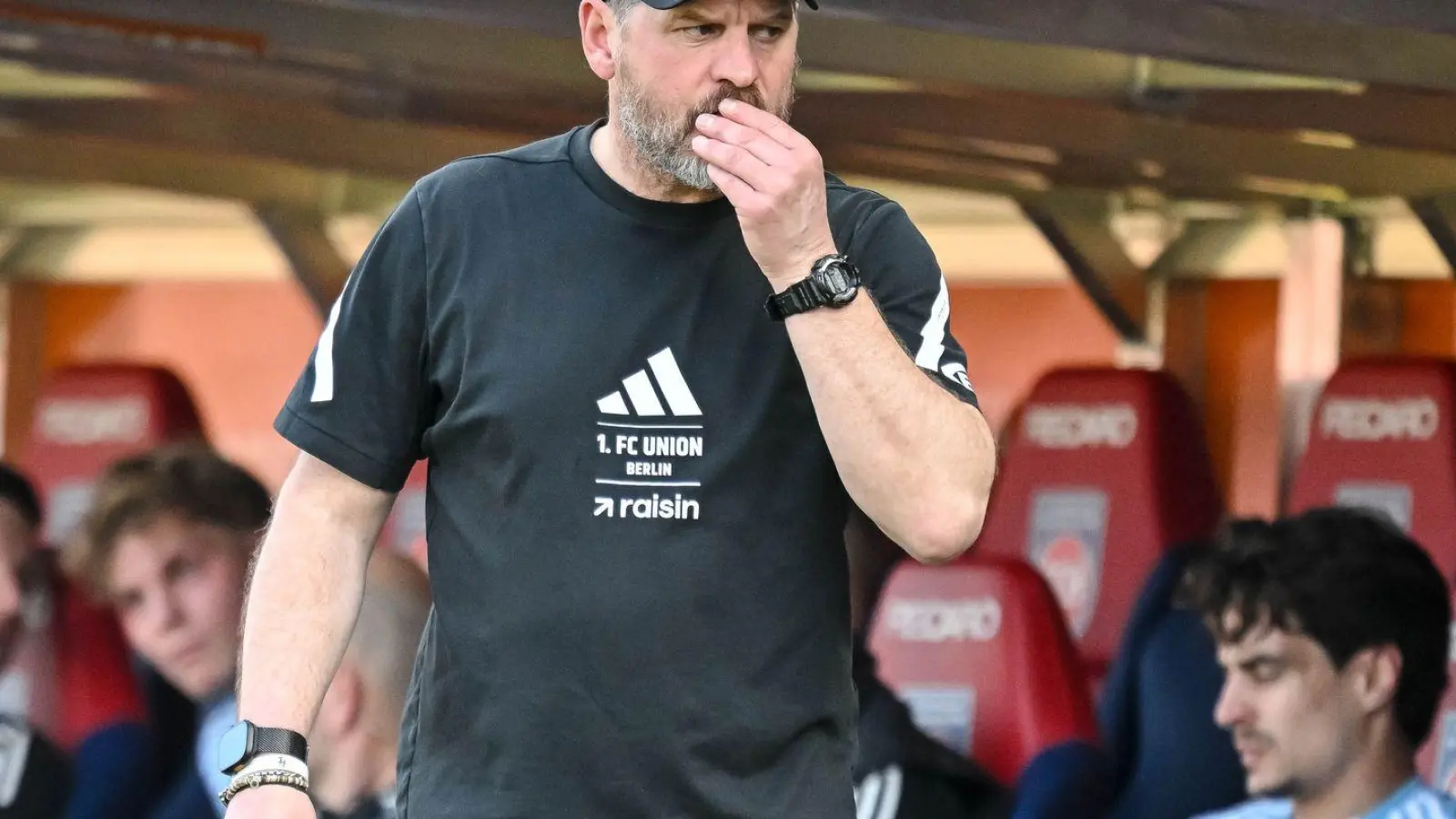 Ermöglichte Linus Güther sein Bundesliga-Debüt: Trainer Steffen Baumgart (Foto: Harry Langer/dpa)