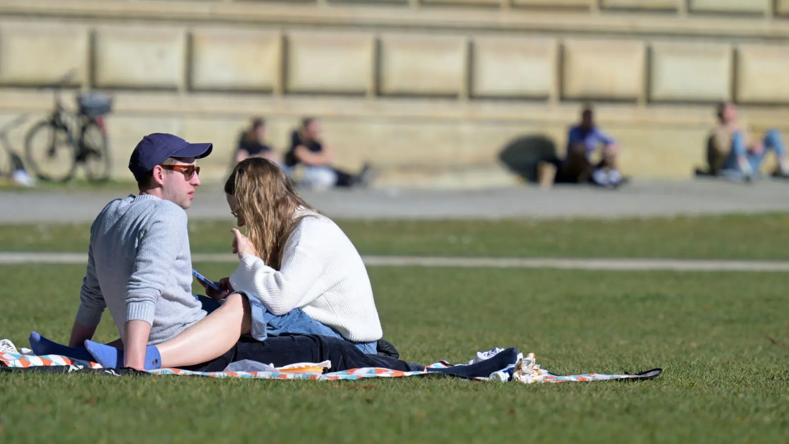Es wird heute sonnig in Bayern. (Archivbild) (Foto: Malin Wunderlich/dpa)