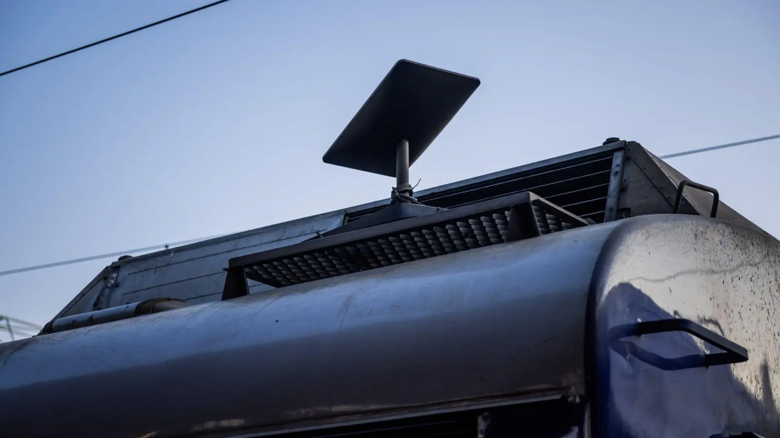 Schnelles Internet überall ist das Versprechen von Starlink. (Archivbild) (Foto: Christoph Soeder/dpa-ENR-Pool/dpa)