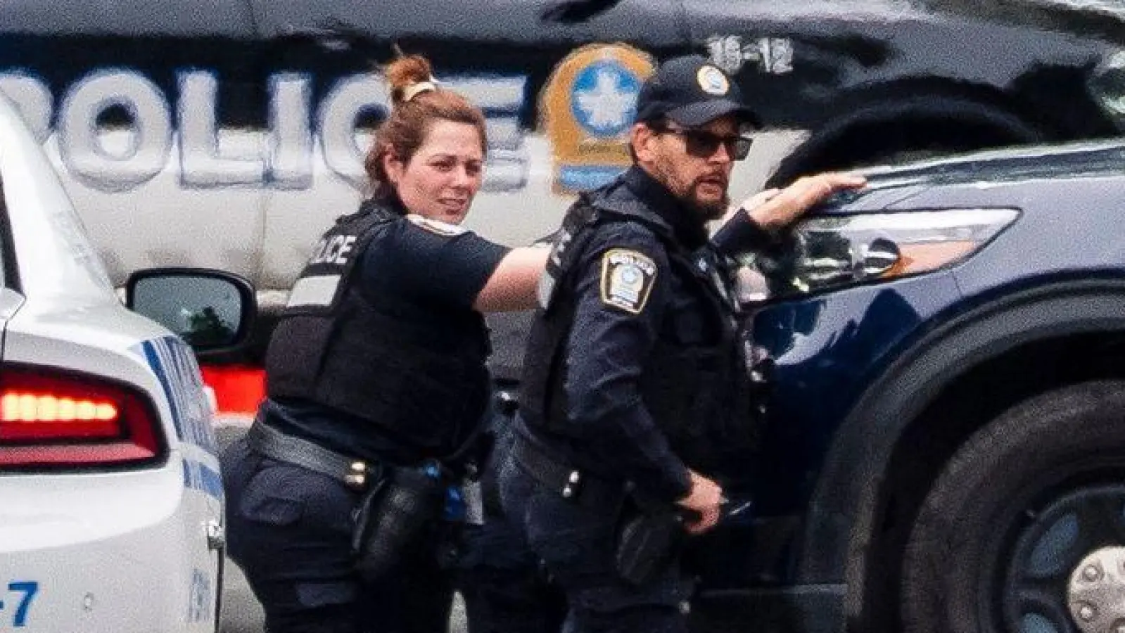 Bei der Schießerei wurde ein Polizeibeamter und ein Zivilist getötet. (Foto: Christopher Katsarov/The Canadian Press/AP/dpa)