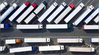 Mehrere Verkehrsverbände sehen Versorgung, Mobilität und Arbeitsplätze gefährdet. (Symbolfoto)  (Foto: Arnulf Stoffel/dpa)