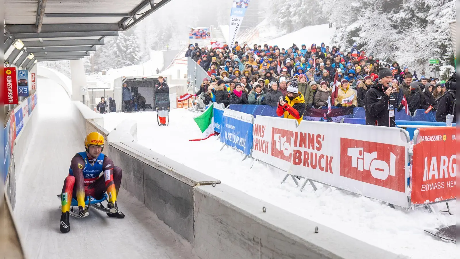 Der Eiskanal ist im unteren Abschnitt neu gebaut worden und wird nun wegen technischer Mängel nicht freigegeben. (Archivbild) (Foto: Expa/Johann Groder/APA/dpa)