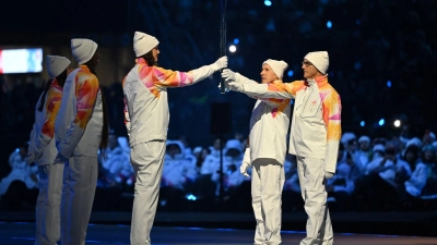 Das olympische Feuer ist entzündet. (Foto: Peter Kneffel/dpa-POOL/dpa)
