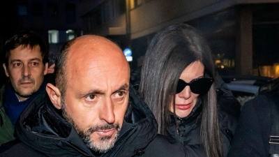 Jacques Moretti soll wegen Fluchtgefahr in U-Haft genommen werden.  (Foto: Jean-Christophe Bott/KEYSTONE/dpa)