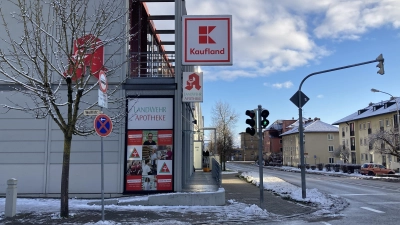 In der Bahnhofstraße in Rothenburg wurde die Apotheke überfallen. Der Täter stellte sich anschließend. (Foto: Clarissa Kleinschrot)