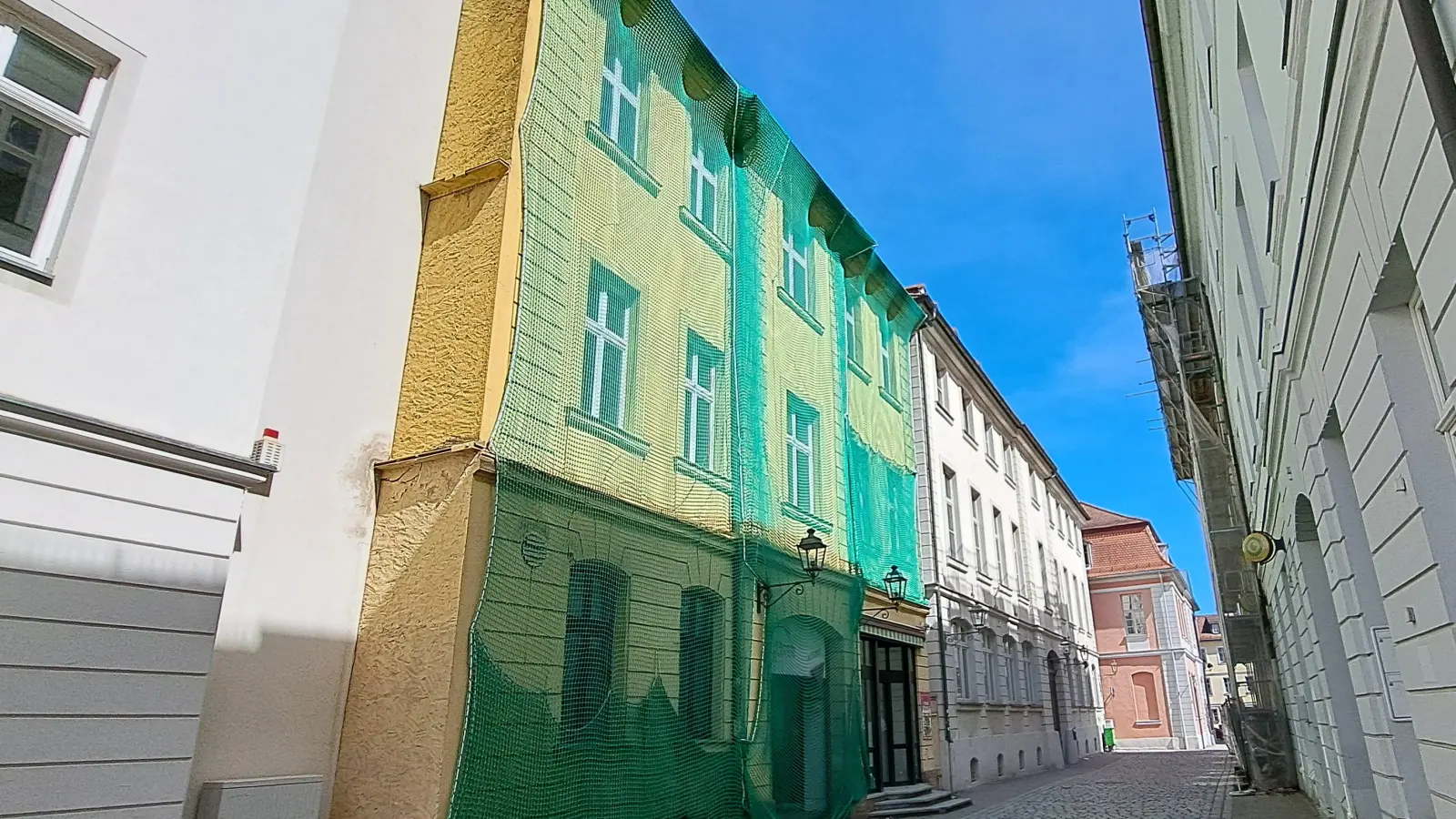 Informationen zum Maurerhaus bekommen die Stadträtinnen und Stadträte im Juni. Dies kündigte die Stadtverwaltung in der Sitzung des Bauausschusses an. (Foto: Florian Schwab)