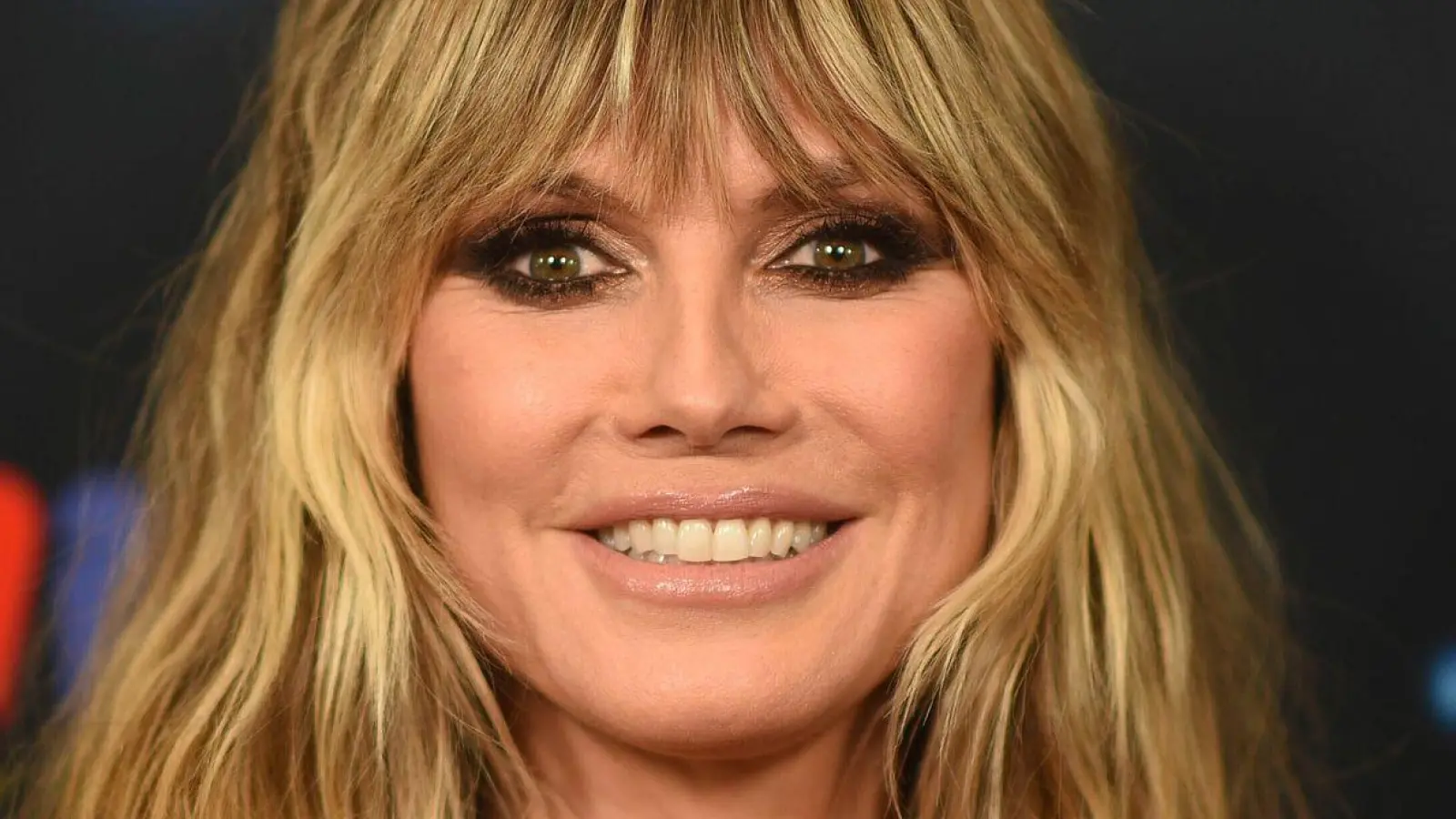 Joan Collins „ist nicht nur ein absoluter Weltstar, sondern auch eine meiner absoluten Kindheitsheldinnen“, sagt Heidi Klum. (Foto: Richard Shotwell/AP/dpa)