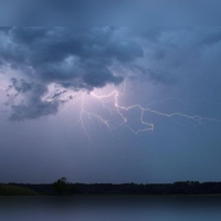 Für Oberbayern gab der DWD eine Unwetterwarnung heraus. (Archivbild) (Foto: Alexander Wolf/onw-images/dpa)