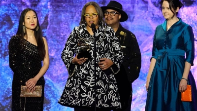 Eine Grammy-Preisträgerin wird Hochschulprofessorin. (Foto: Chris Pizzello/Invision/AP/dpa)