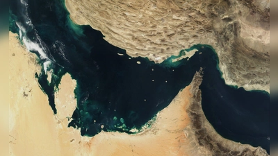 Die Lage in der Straße von Hormus ist weiter kritisch. (Archivbild)  (Foto: -/The Visible Earth/NASA/dpa)