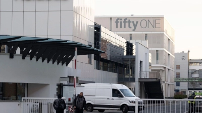 Das Gelände der Firma Heraeus in Hanau,  auf dem die Bombe gefunden worden war. (Foto: Boris Roessler/dpa)