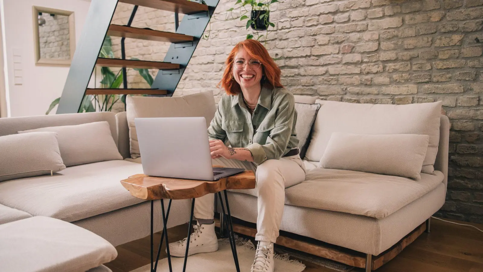 Flexible Studienformate gewinnen an Bedeutung: Immer mehr Menschen entscheiden sich für Teilzeit-, berufsbegleitende oder Fernstudiengänge. (Foto: Zacharie Scheurer/dpa-tmn)