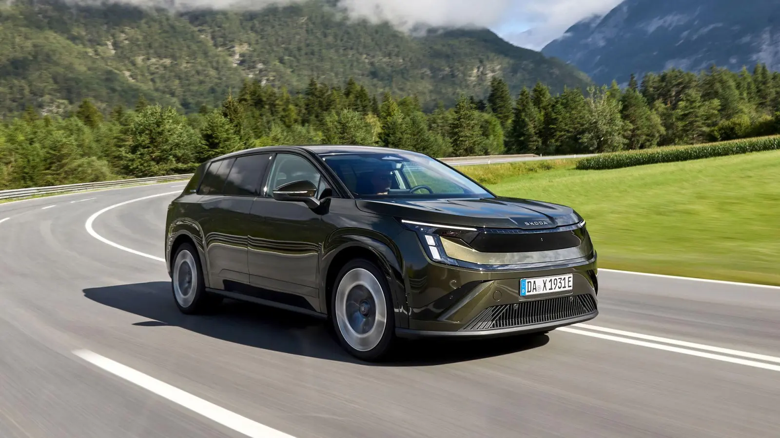 Bis zu 642 Kilometer Reichweite verspricht das Raumwunder Škoda Peaq. (Foto: Škoda Auto/dpa-tmn)