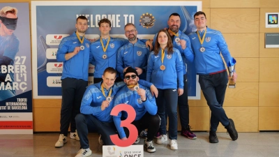 Platz drei reicht für das Finalticket: Die Truppe von Hansa Rostock mit Fabian Diehm (unten rechts) verlor in Barcelona nur ein Spiel. (Foto: Patrick Tempel)