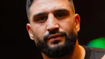 Der deutsche Schwergewichtsboxer Kabayel gewinnt seinen Kampf gegen den polnischen Herausforderer. (Foto: Rolf Vennenbernd/dpa)